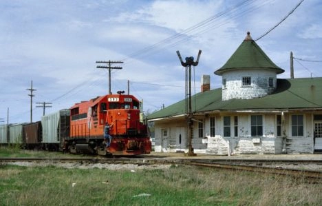 Clare Depot with train